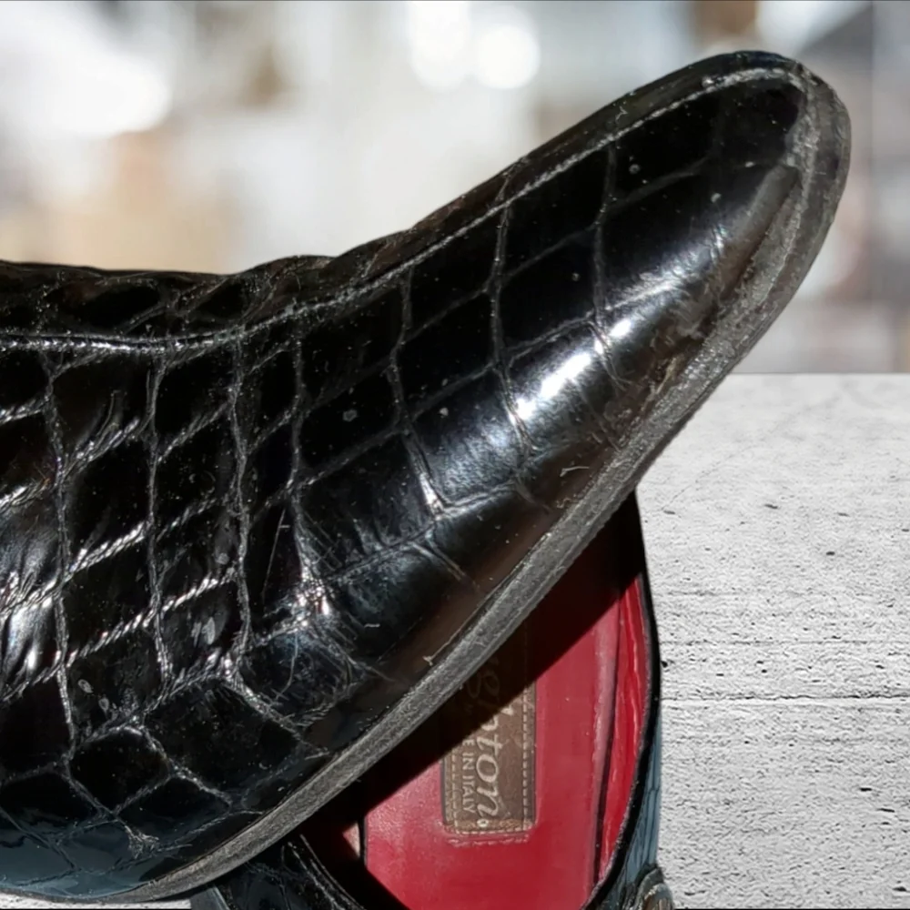 Brighton  embossed mules size 7.5 - Picture 12 of 12